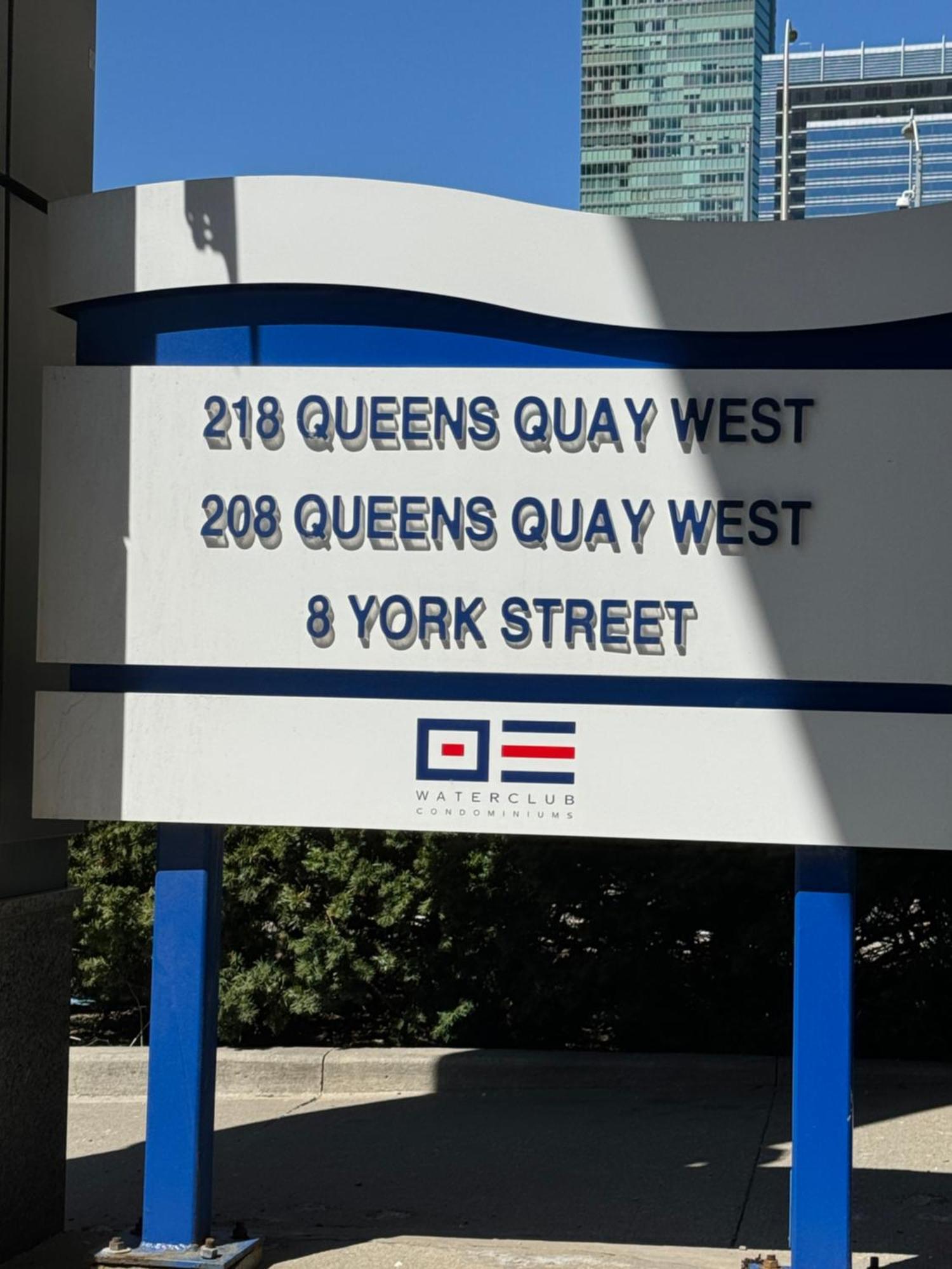 Waterfront Queens Quay West Apartment Toronto Exterior photo