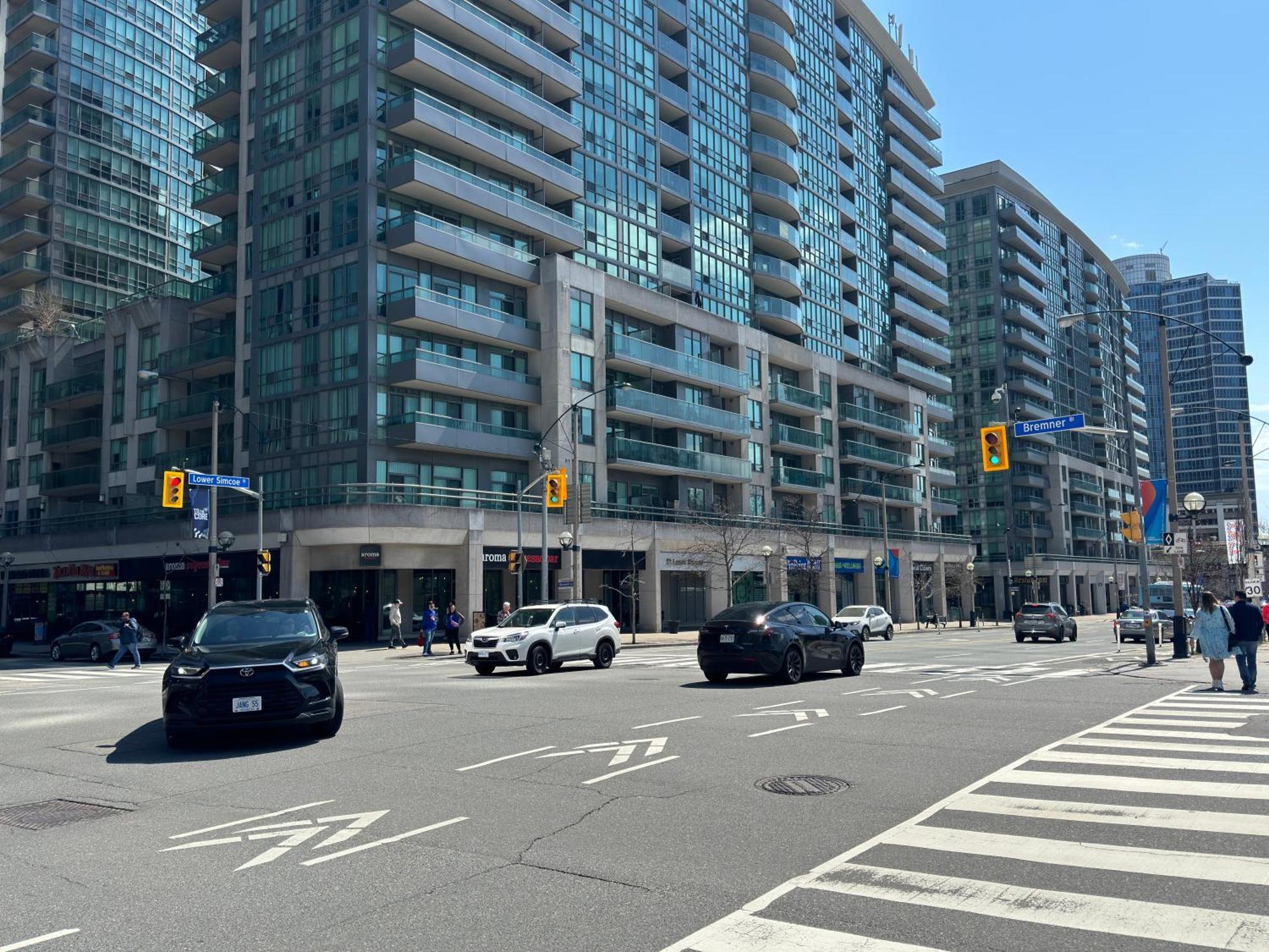 Waterfront Queens Quay West Apartment Toronto Exterior photo